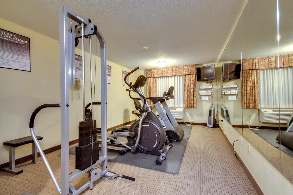 Baymont By Wyndham Fort Dodge Bagian luar foto
